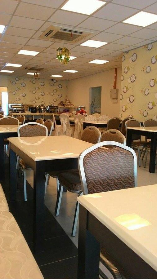 K Garden Hotel Parit Buntar Extérieur photo