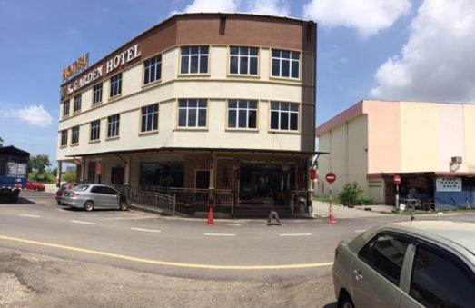 K Garden Hotel Parit Buntar Extérieur photo